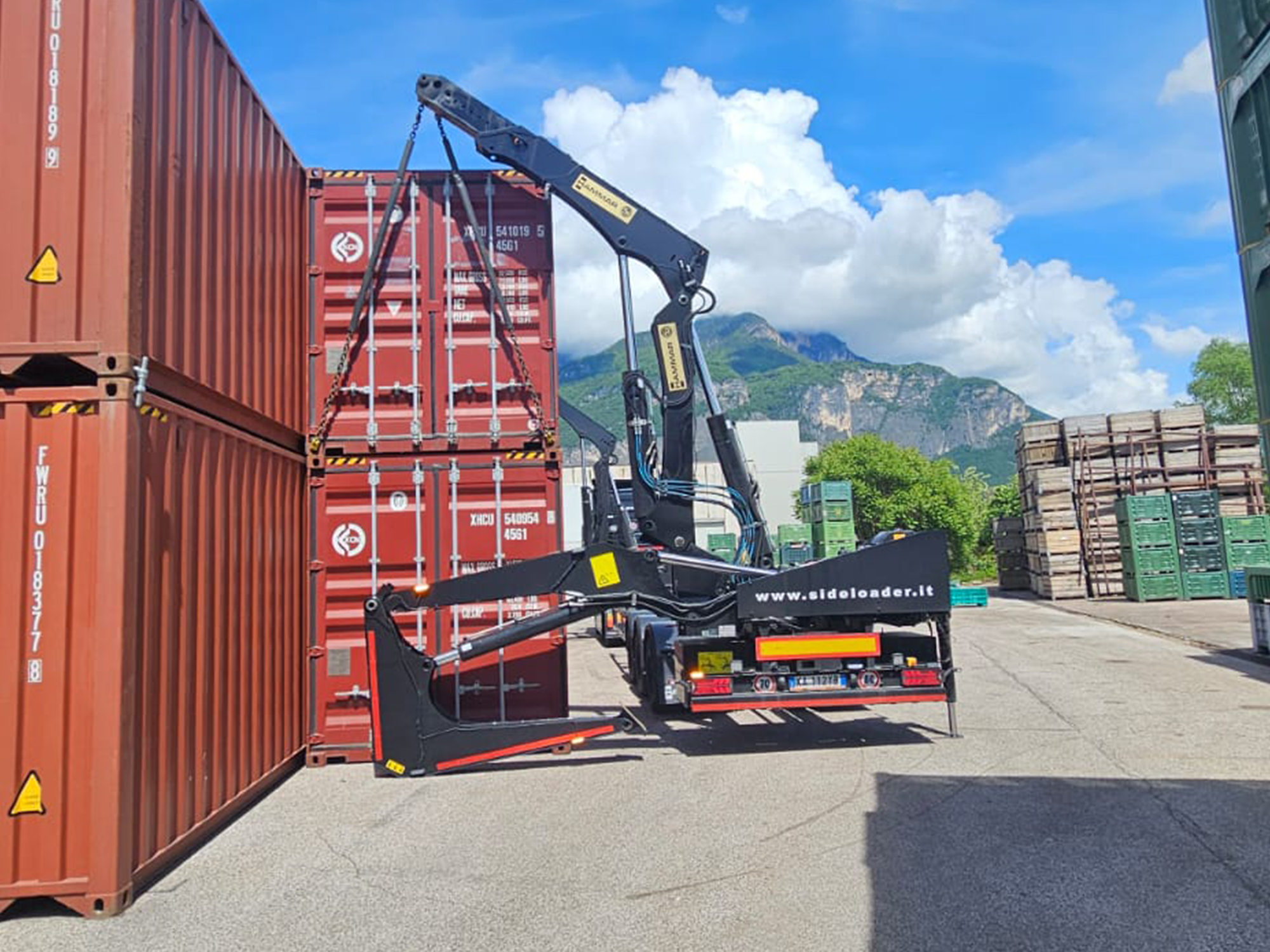 trasporto e movimentazione container